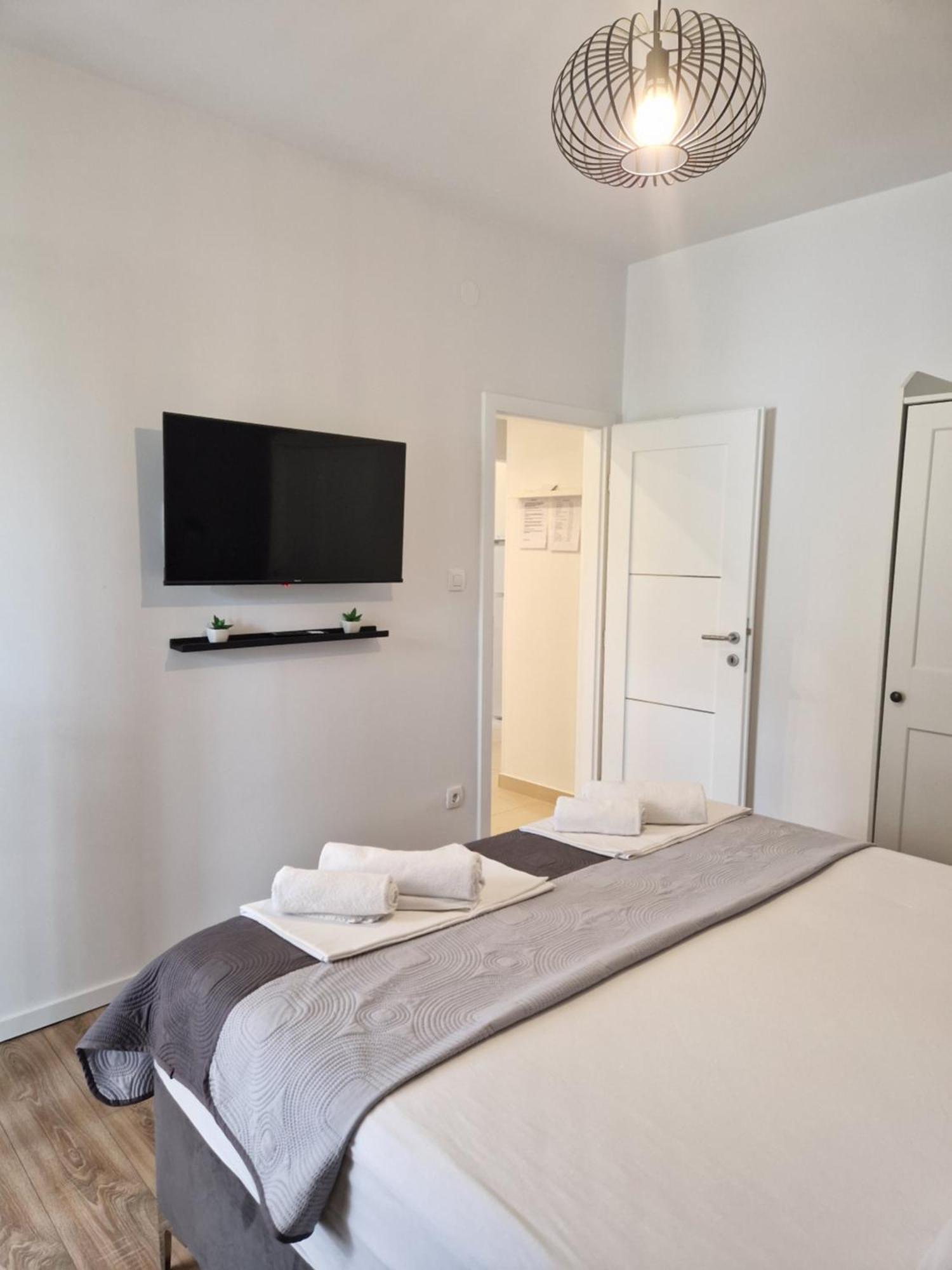 Jadranka Apartament Novalja
